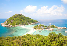 Koh Tao Island Holidays, Surat Thani Province, Tropical Island Paradise Koh Nangyuan near Koh Tao Island, Thailand