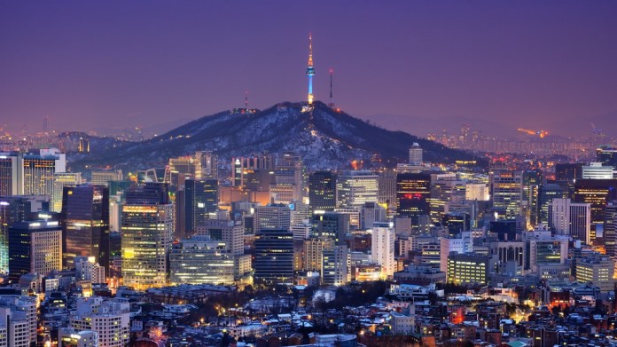 Downtown skyline of Seoul, South Korea with Seoul Tower.